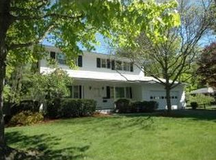 12 Sebring Rd, South Burlington, VT 05403