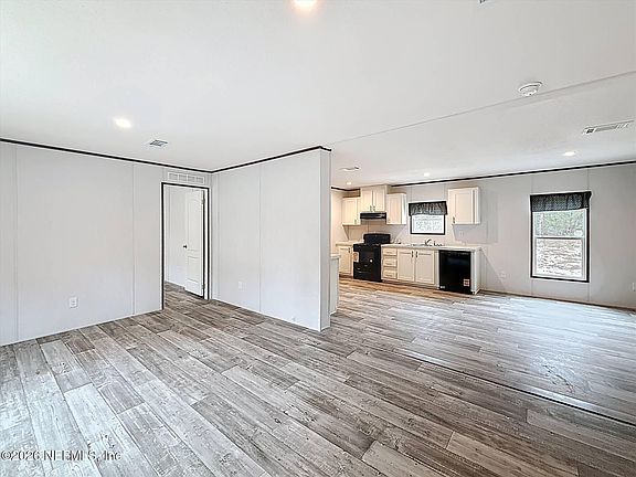 3rd image of 150 LAKE GALILEE Drive
