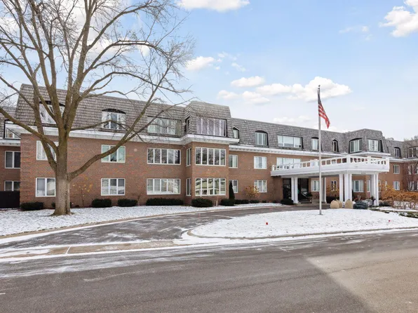 6105 Eden Prairie Rd #A-12, Edina, MN 55436