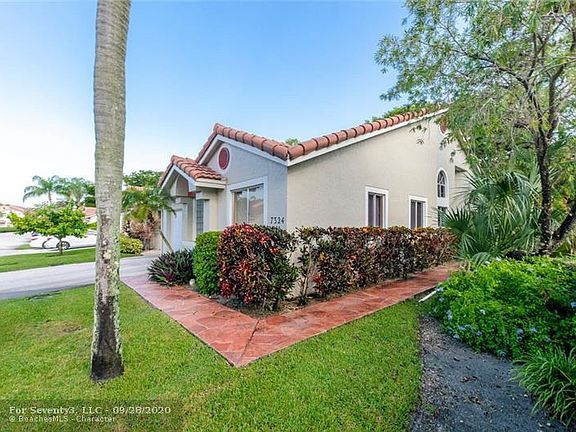 2nd image of 7324 S Pinewalk Dr #7324