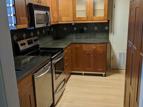 5th image of 7022 N 17th St