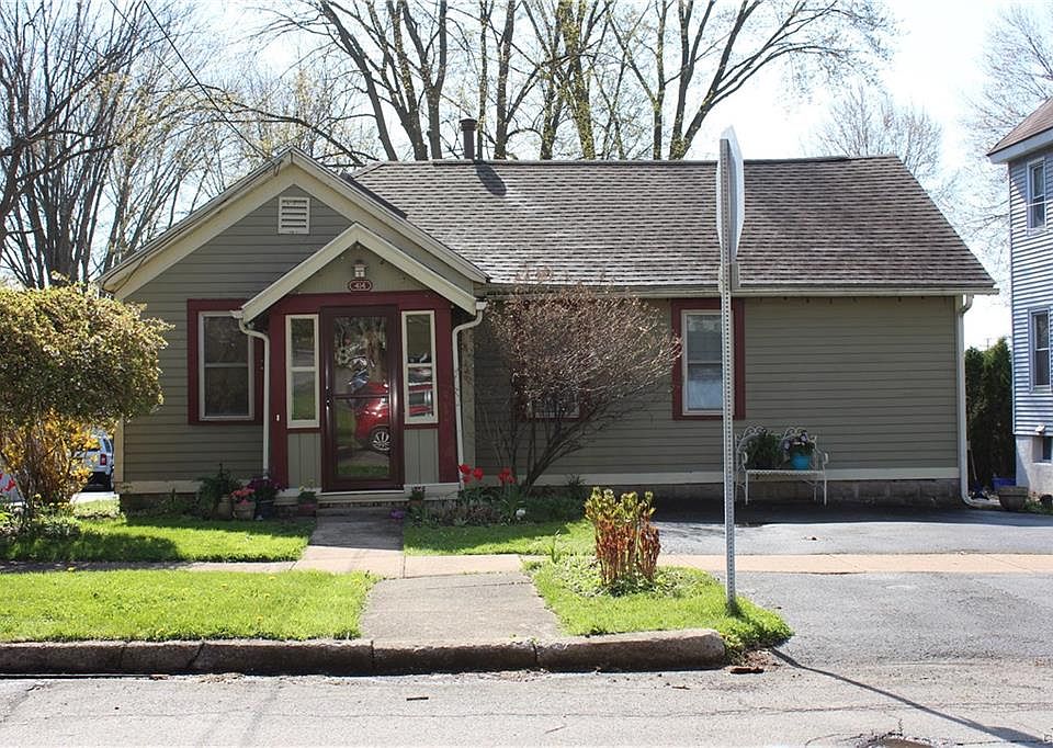 1st image of 414 Cypress St