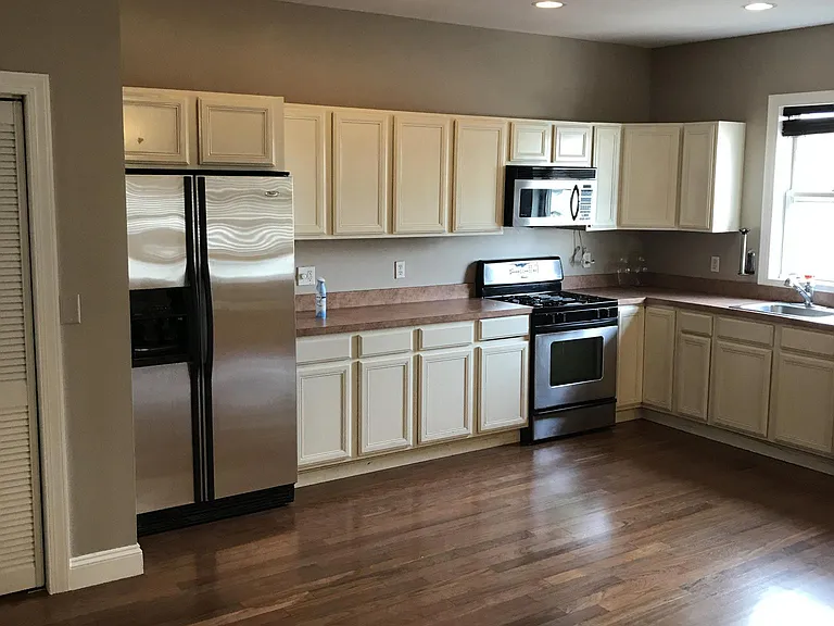 910 Main St #3B — Photo 16