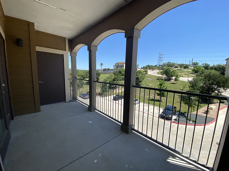 Tacara Steiner Ranch — Photo 68