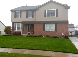 52228 Rivard Rd, New Baltimore, MI 48047