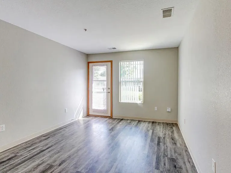 8160 Sunset Ln — Photo 8