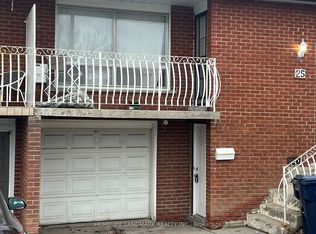 25 Navaho Dr, Toronto, ON M2H2X2