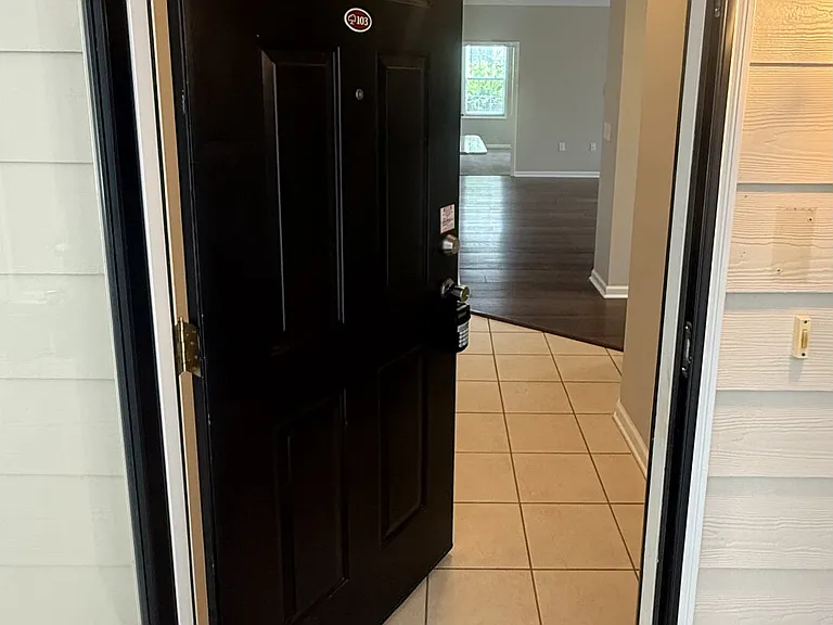 3109 Wisteria Ln #103 — Photo 2
