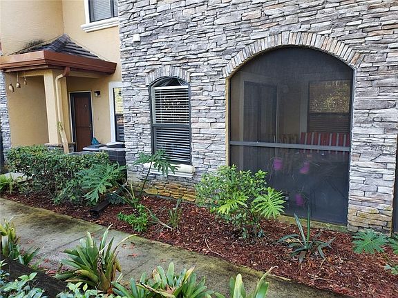 4th image of 2295 Tuscany Trce Unit 28