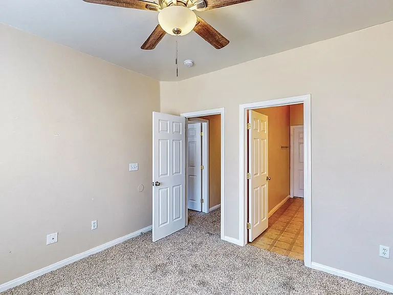 4915 E Russell Rd #145-7 — Photo 19
