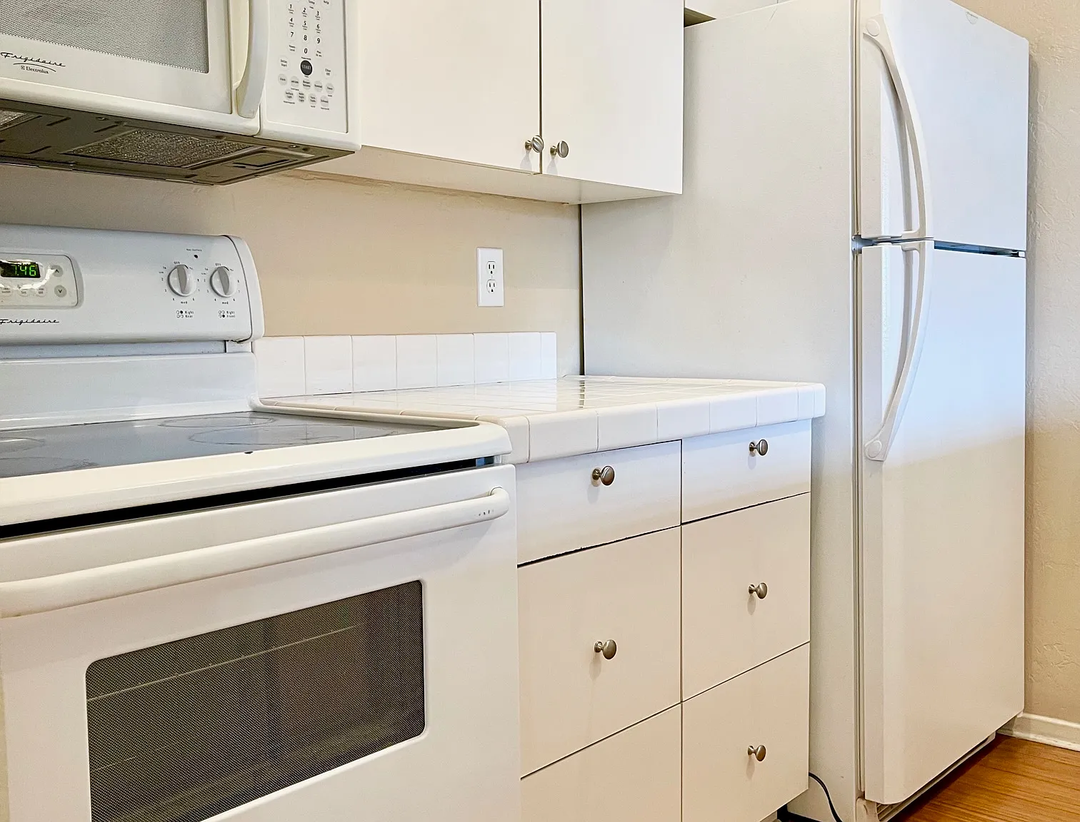 2 bed, 945 sqft, $1,750 — Photo 4