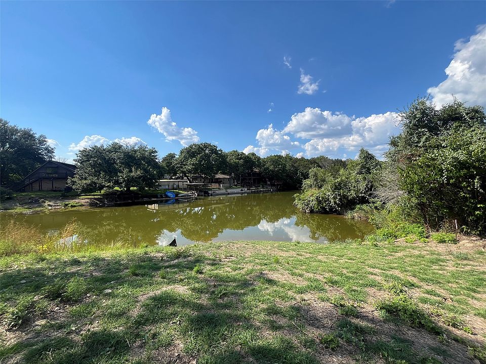 1st image of 510 Crestwood Dr