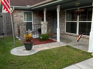 4202 Kiowa St, Pasadena, TX 77504