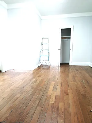 Rented by Virtual Real Estate | media 4