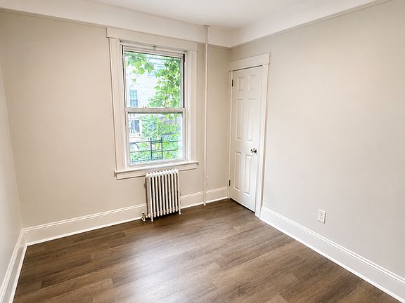 5th image of 63 Elm St Floor 1