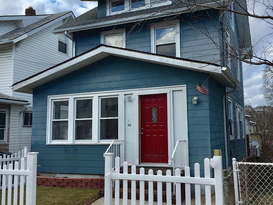 1st image of 111 Coursen Pl