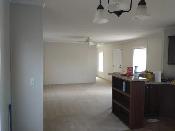 10 Rising Sun Ln, Kittrell, NC 27544