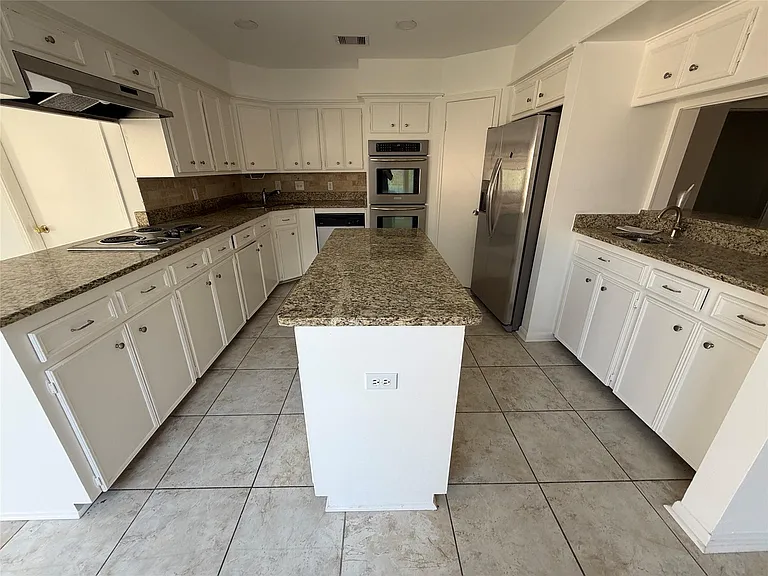 7822 Albin Ln — Photo 19