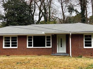 2325 Headland Dr, East Pt, GA