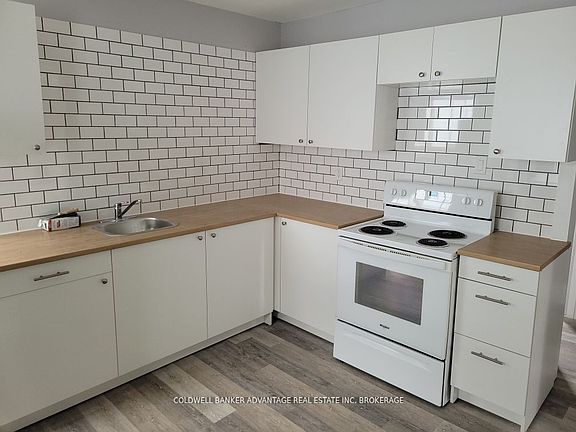 4th image of 33 Kirkpatrick St