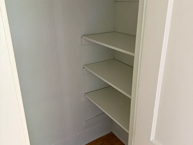 315 N Maple St — Photo 6