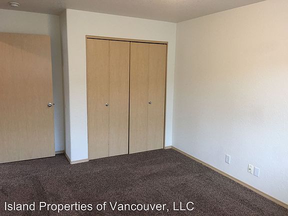 4th image of 5515 NE 82nd Ave APT 13