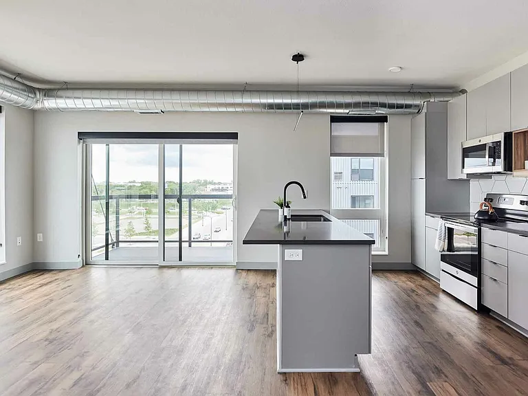 Pivot Apartments — Photo 73