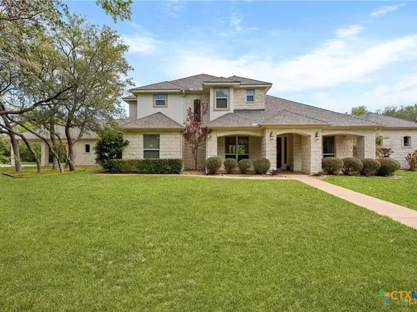 9011 Brewer Ln, Salado, TX 76571