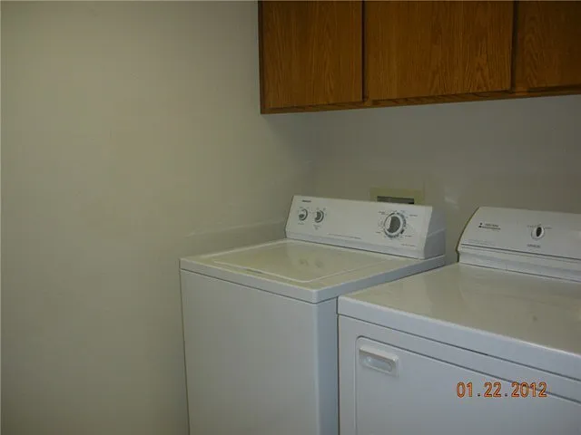 91 Brittany Ln — Photo 12