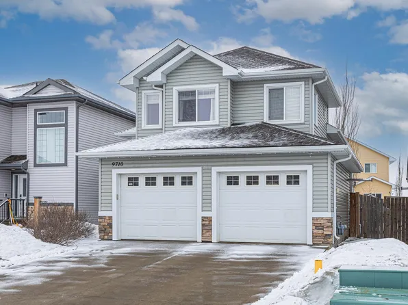 9710 88th St, Morinville, AB T8R 0C5