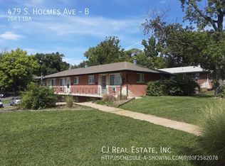 479 S Holmes Ave APT B, Kirkwood, MO 63122