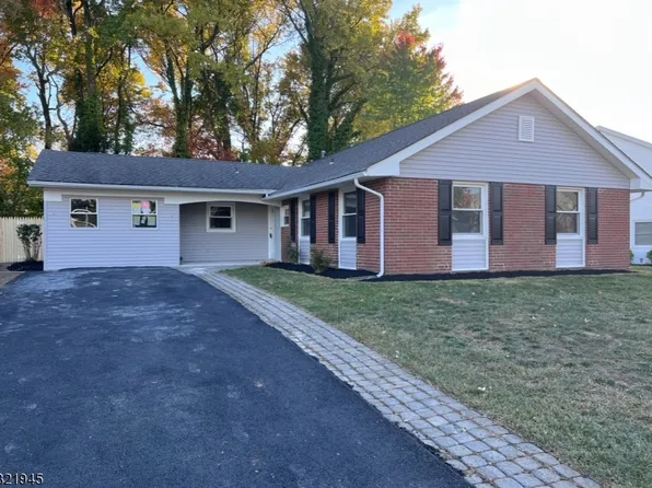 44 Medallion Ln, Willingboro Twp., NJ 08046