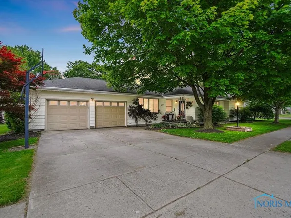 402 N Grand Ave, Ada, OH 45810