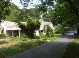 408 Masonville Rd, Mount Laurel, NJ 08054