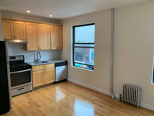 Rented by Corcoran | media 7