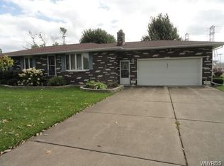 8231 Richmond Ave, Niagara Falls, NY 14304