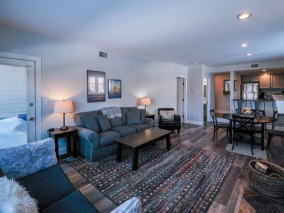 4th image of 35 White Loop #B101