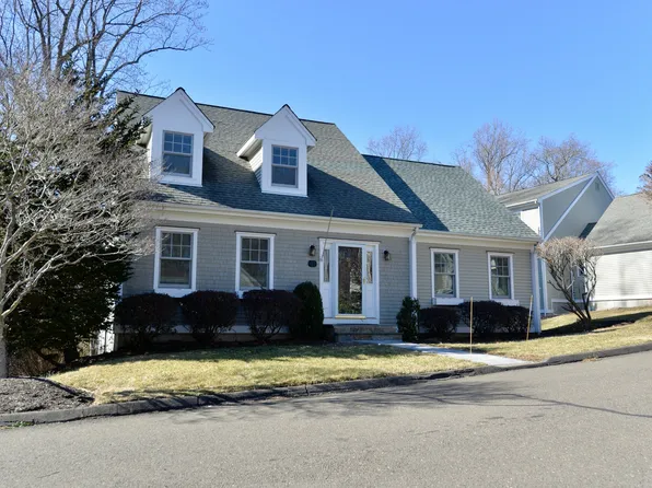 51 Easton Court #51, Shelton, CT 06484