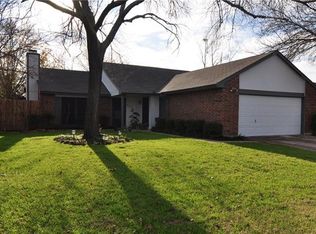 4716 Scots Briar Ln, Fort Worth, TX 76137