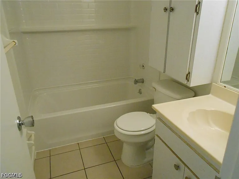 404 Joel Blvd — Photo 23
