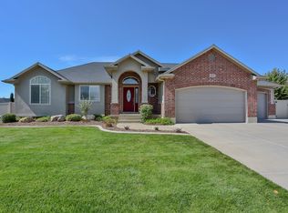 677 N 2475 W, Layton, UT 84041