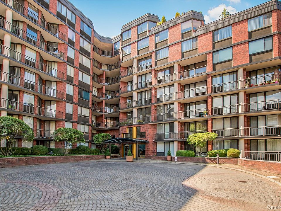 1st image of 50 E Hartsdale Ave APT 3V