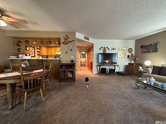 3rd image of 1420 Douglas Ave APT 3