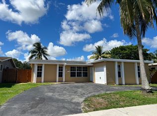 8700 NW 20th Ct, Fort Lauderdale, FL 33322
