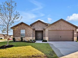 1450 Saddlehorn Dr, Denton, TX 76207