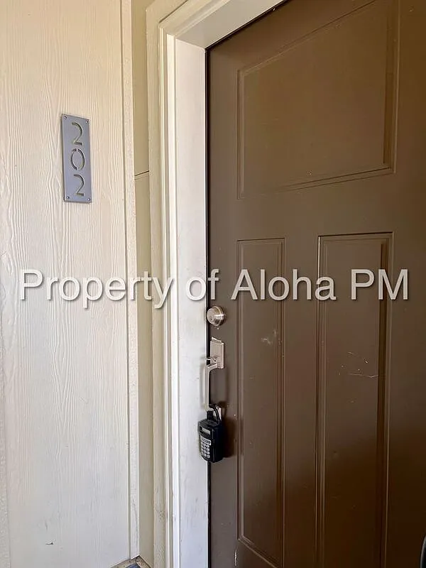 Building Photo - 3558 E Grand Forest Dr #202