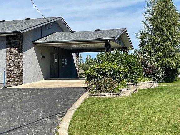 5th image of 5219 49th St