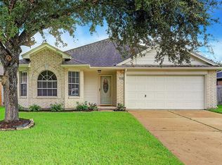 9214 Barton Ct, La Porte, TX 77571