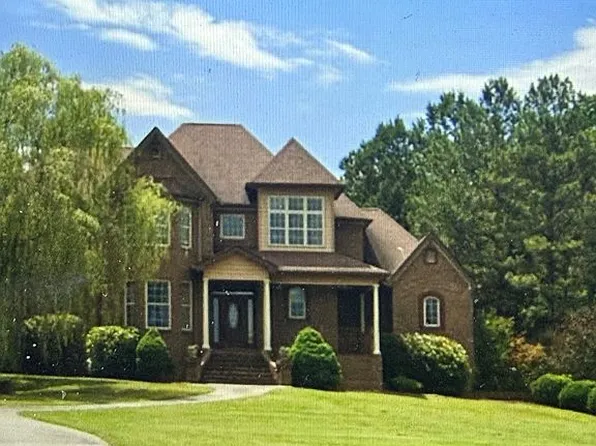 266 Fox Den Dr NE, Calhoun, GA 30701