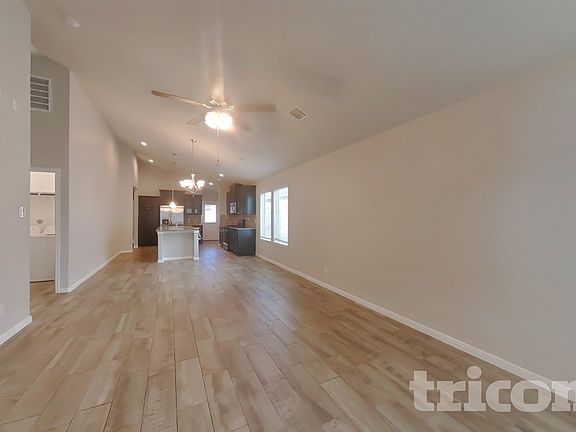 3rd image of 9829 Glen Brook Ln